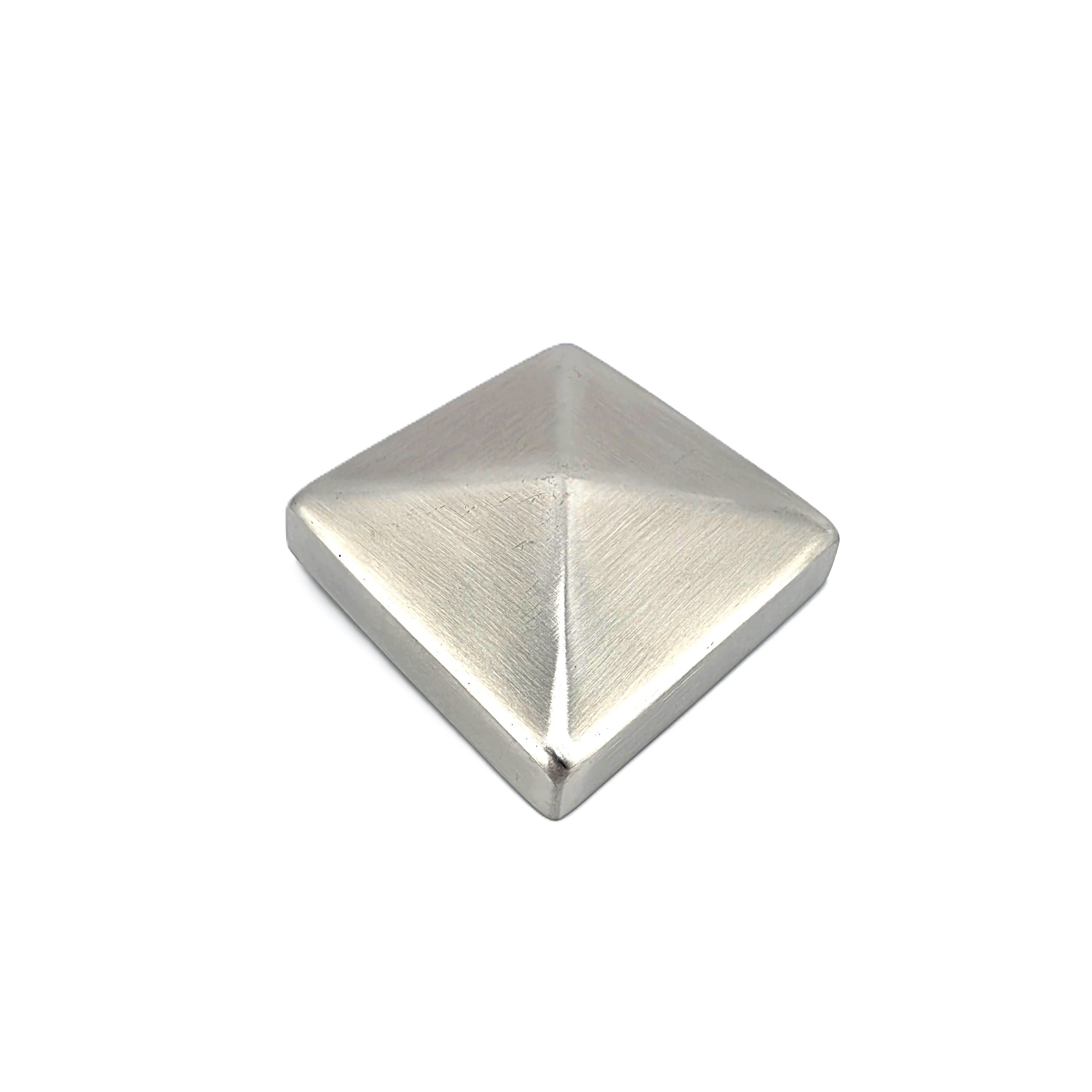 Pyramidenkappe aus Edelstahl für 80 x 80 mm