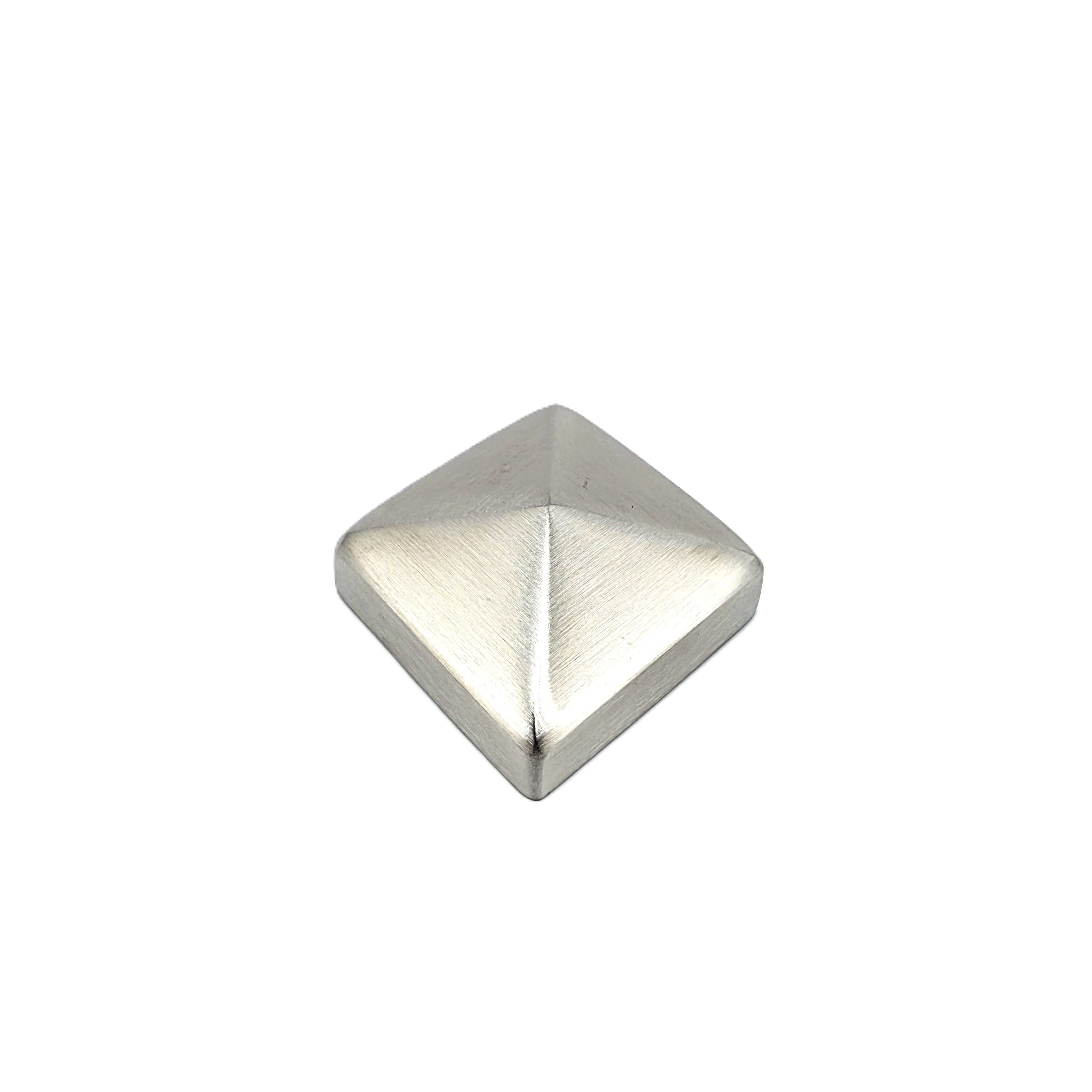 Pyramidenkappe aus Edelstahl für 40 x 40 mm